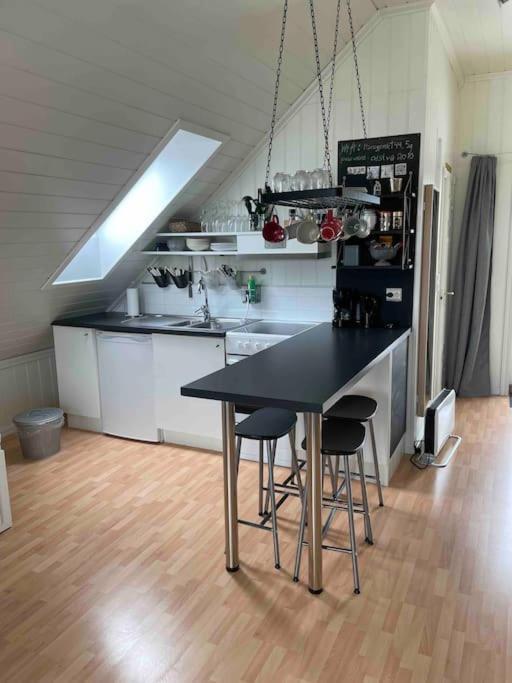 Apartmán Koselig Garasjeloft! Langevag Exteriér fotografie